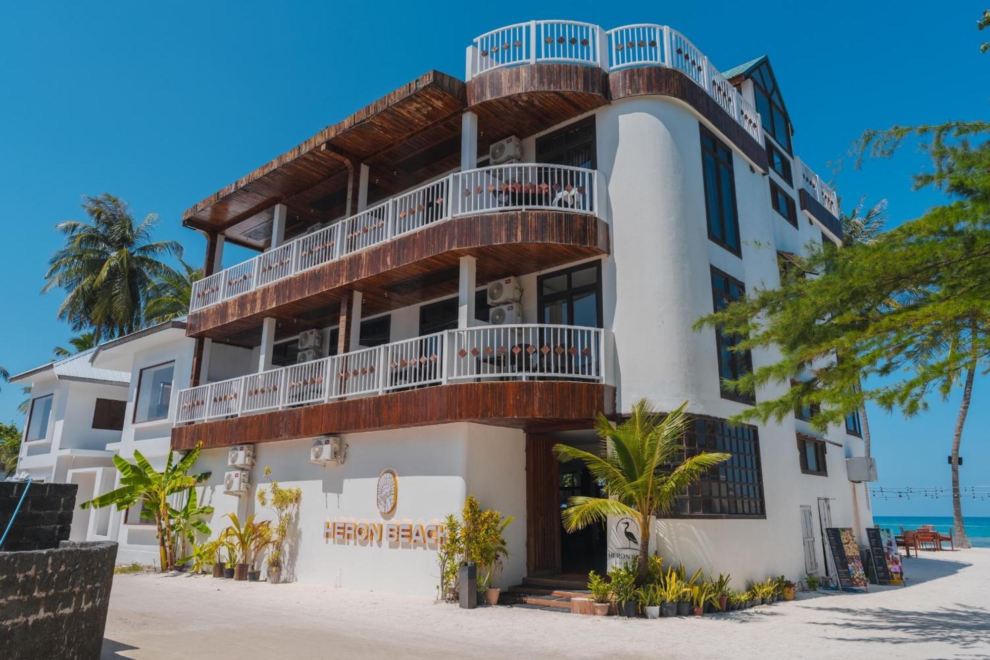 Heron Beach Hotel - The Best Maldivian Getaway In Dhiffushi,Maldives Exterior photo