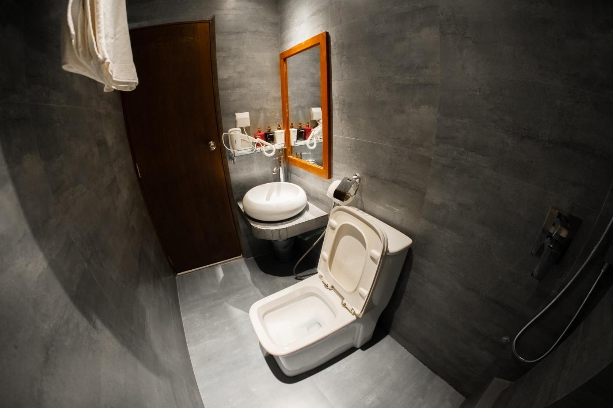 Heron Beach Hotel - The Best Maldivian Getaway In Dhiffushi,Maldives Room photo